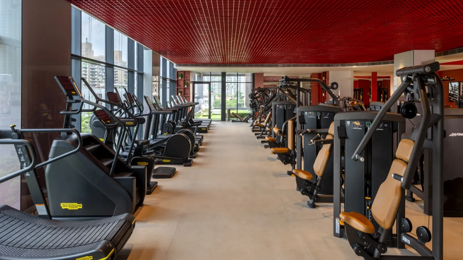 Cardio and strength training floor
